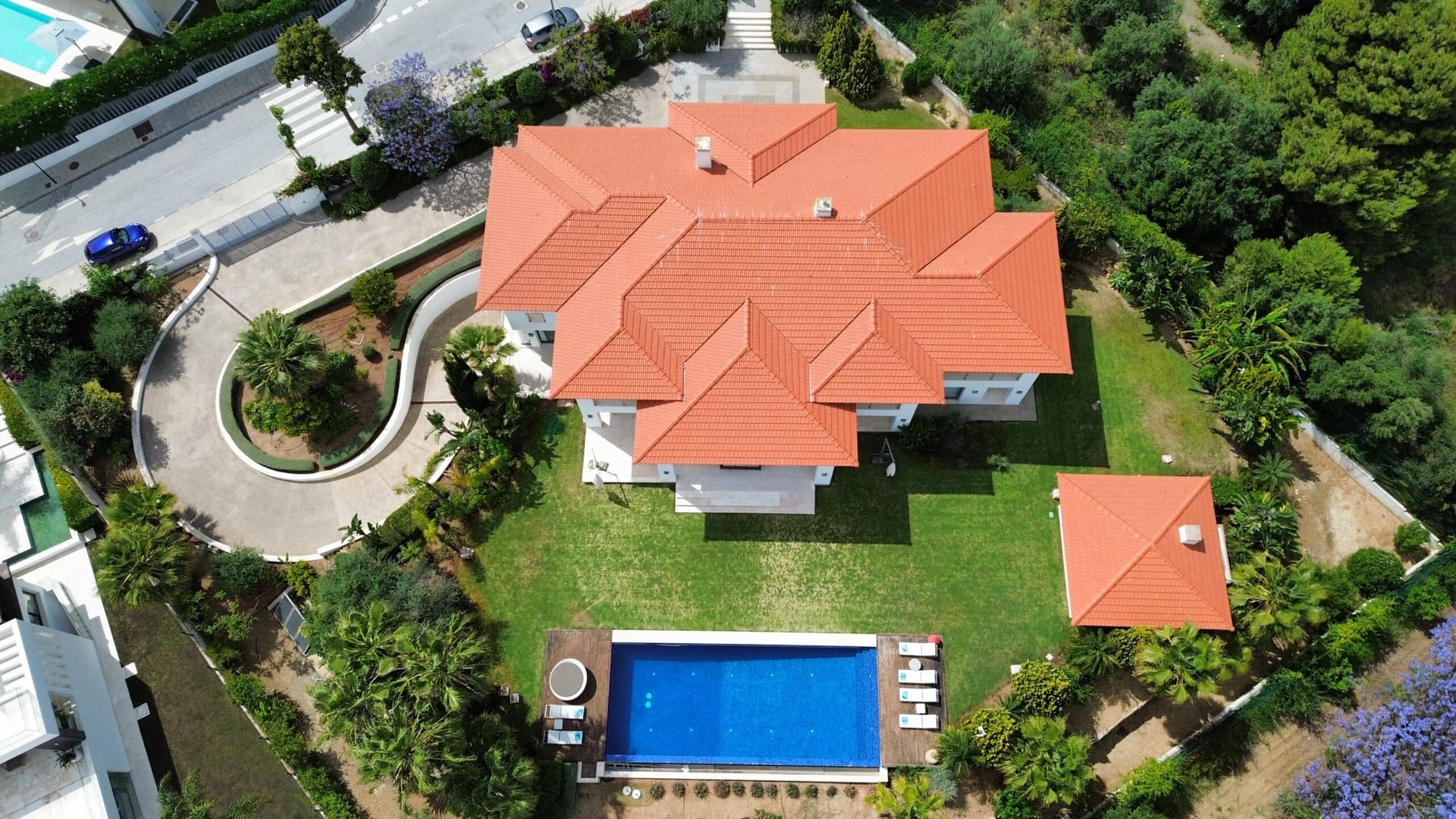 VILLA IN MARBELLA, GOLDEN MILE - photo 3