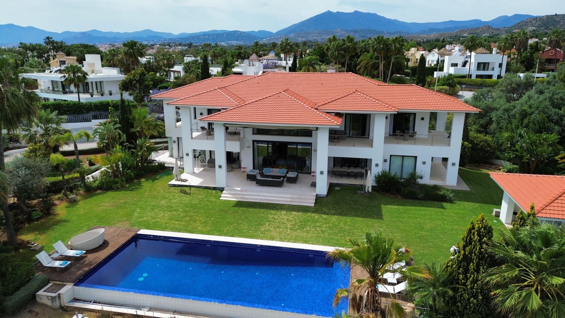 VILLA IN MARBELLA, GOLDEN MILE