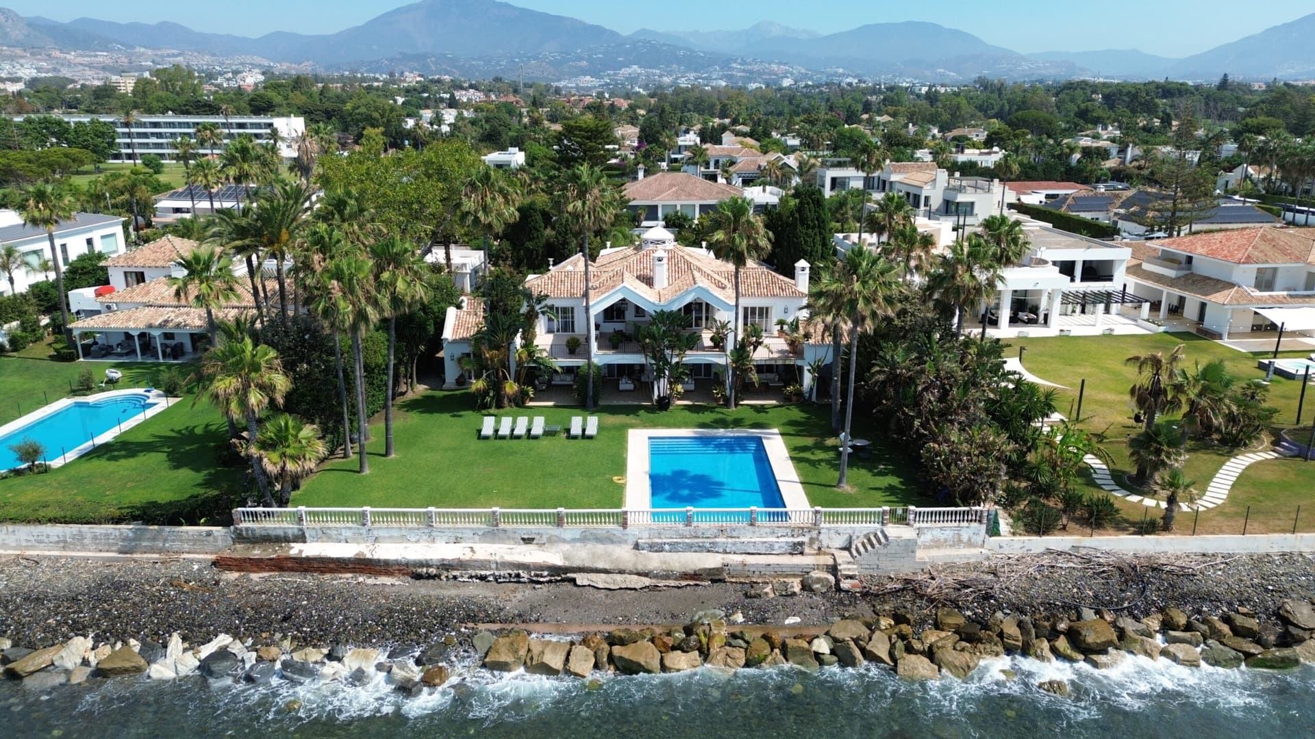 Beachfront Villa, San Pedro Alcantara - Foto 2