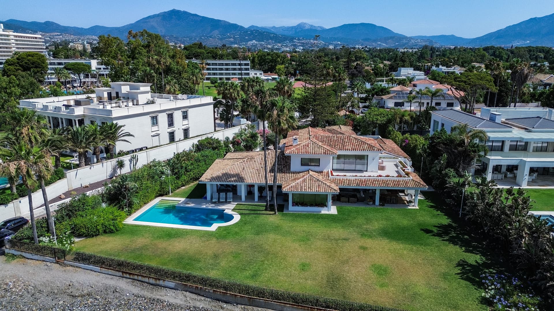 Beachfront Villa, San Pedro - Foto 3